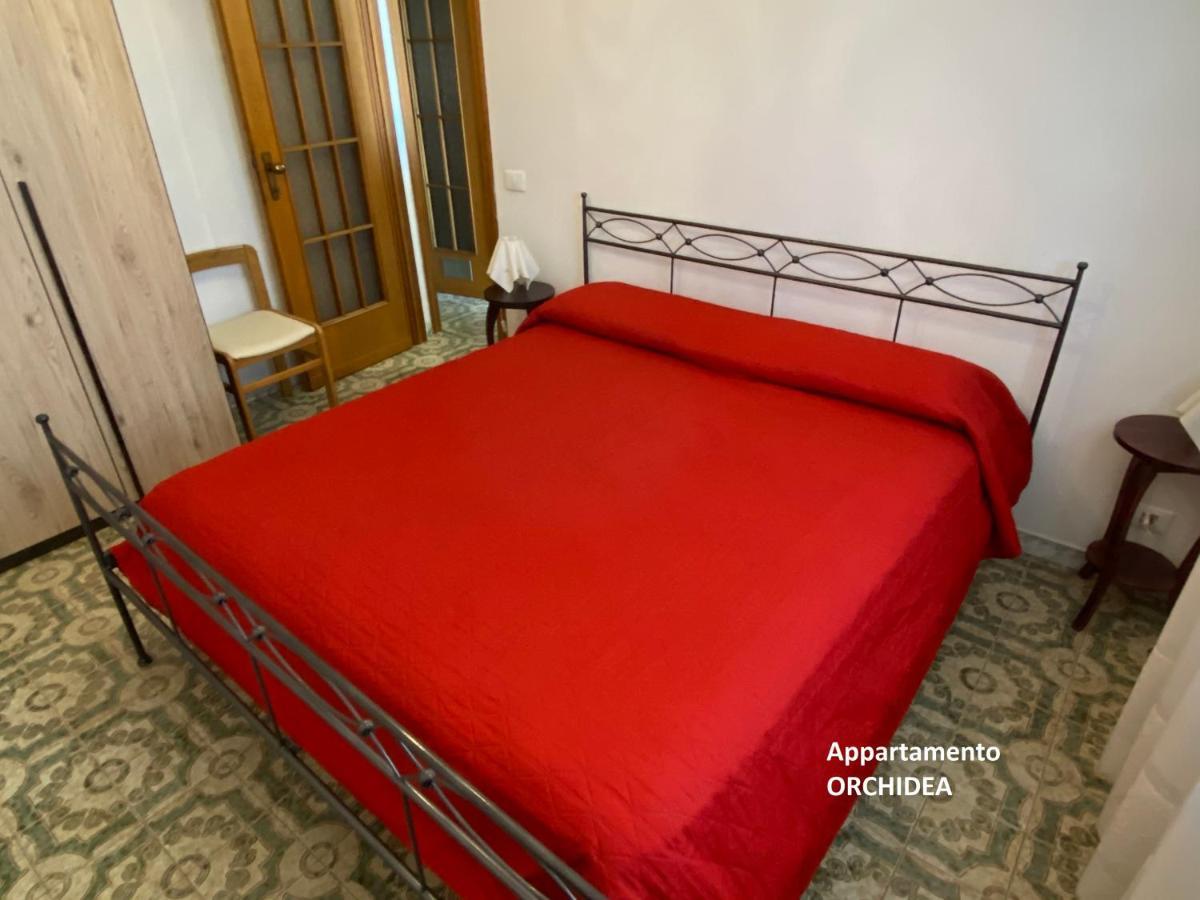 I Fiori Di Pietra Aparthotel Pietra Ligure Εξωτερικό φωτογραφία