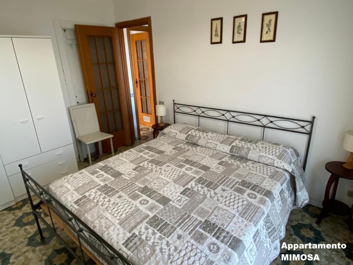 I Fiori Di Pietra Aparthotel Pietra Ligure Εξωτερικό φωτογραφία